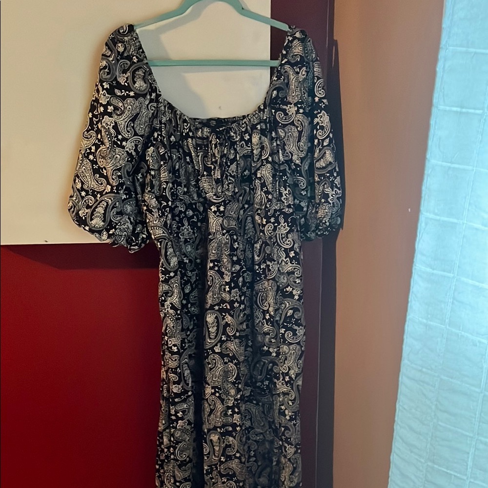 Elegant Black and White Paisley Dress